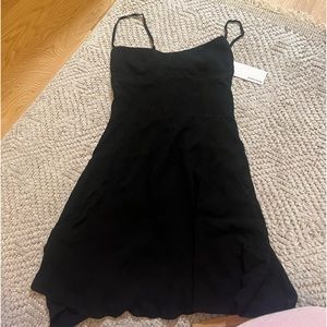 NWT Reformation Scarpetta dress black